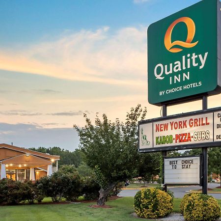 Quality Inn Fredericksburg Near Historic Downtown Экстерьер фото