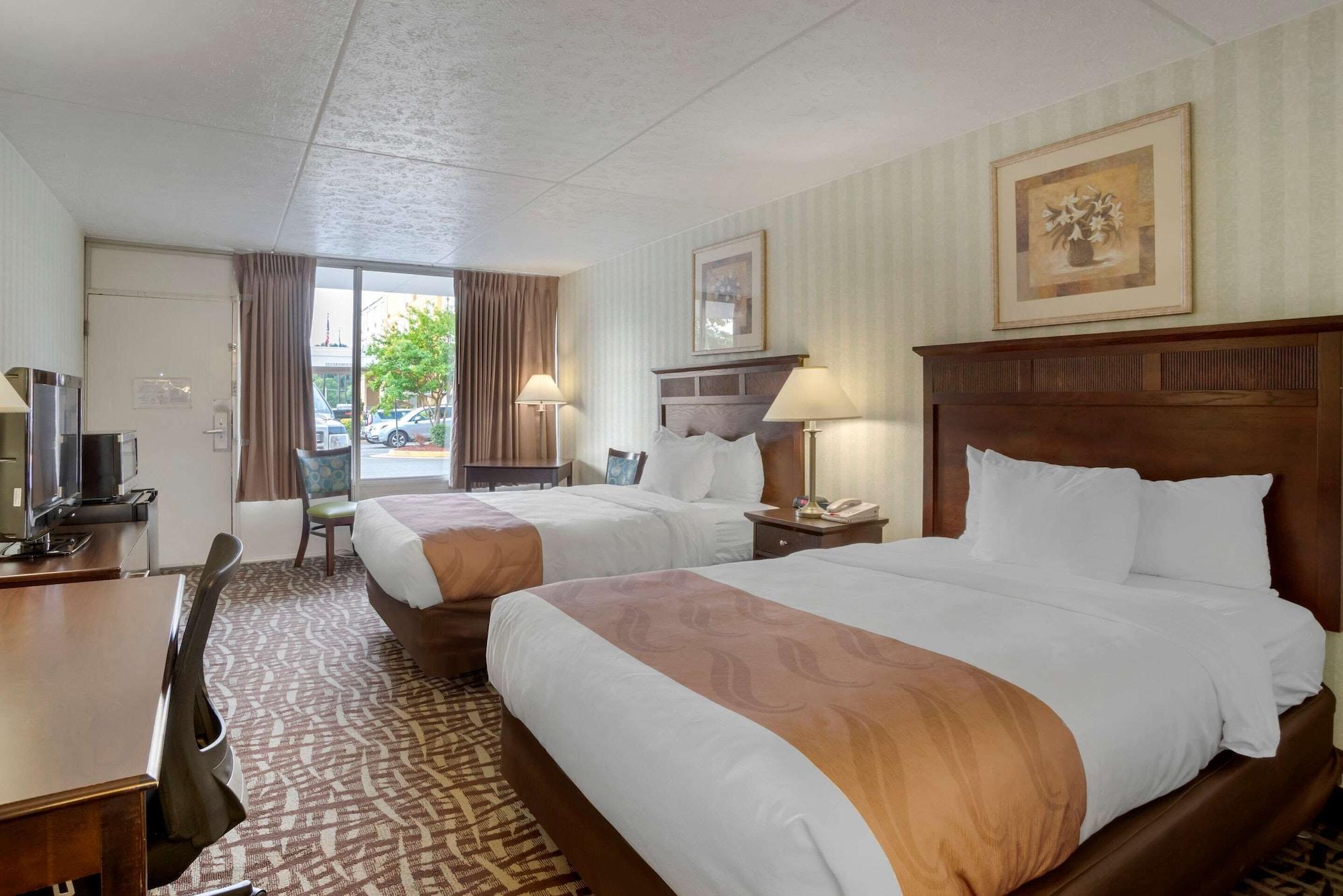 Quality Inn Fredericksburg Near Historic Downtown Экстерьер фото