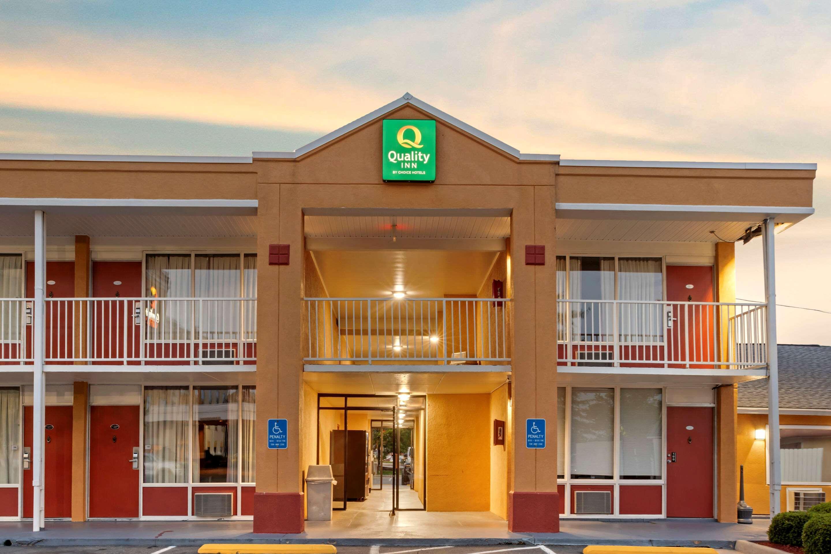 Quality Inn Fredericksburg Near Historic Downtown Экстерьер фото