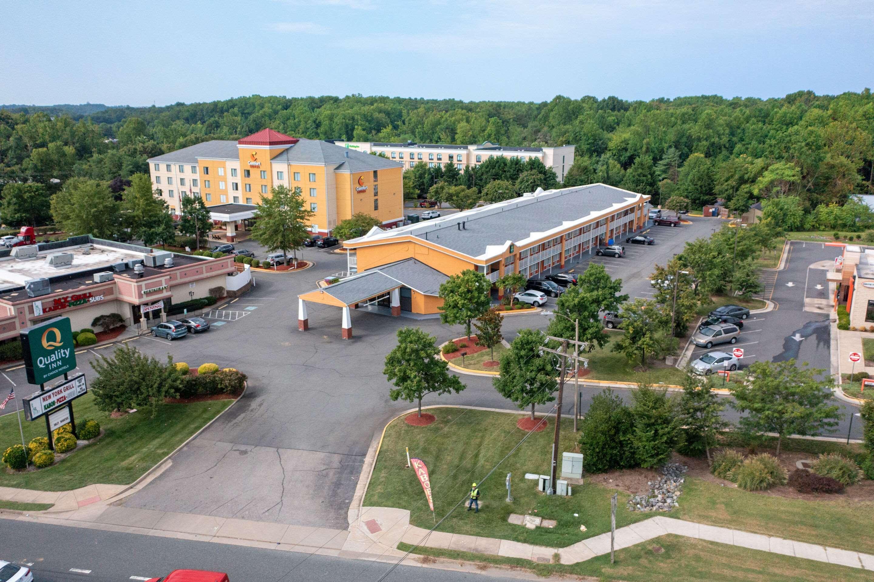 Quality Inn Fredericksburg Near Historic Downtown Экстерьер фото