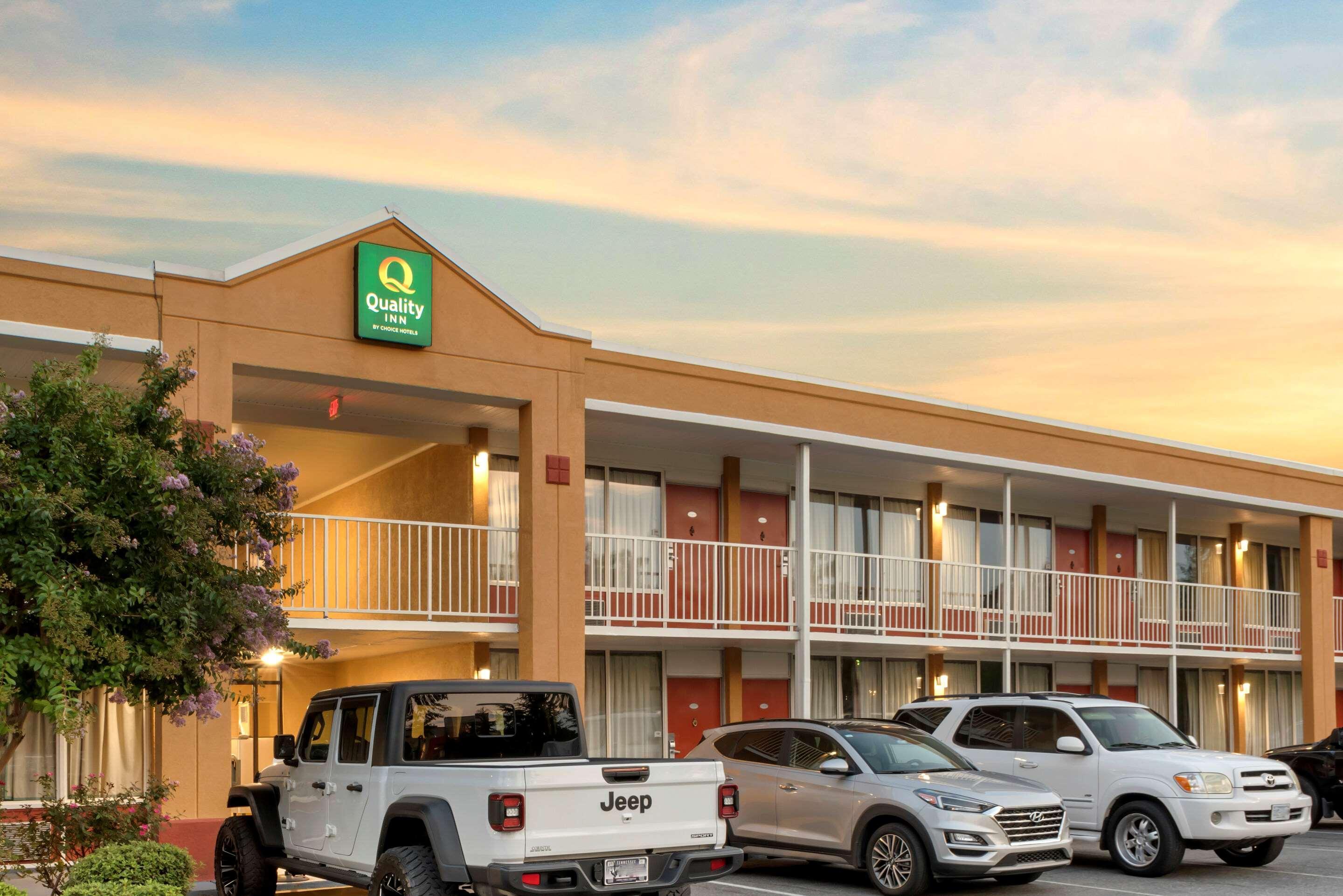 Quality Inn Fredericksburg Near Historic Downtown Экстерьер фото